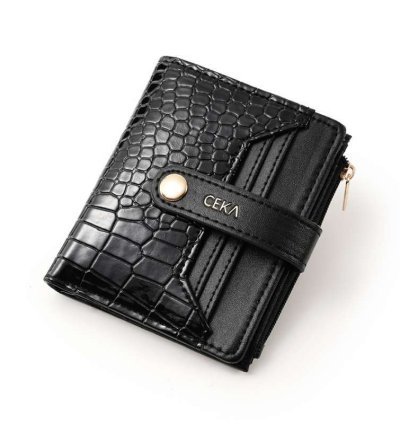 Dompet lipat wanita warna hitam